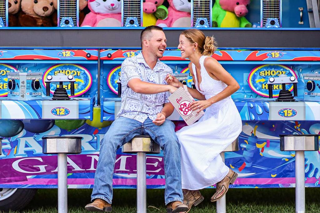 engagement-photo-Myakka-Fair